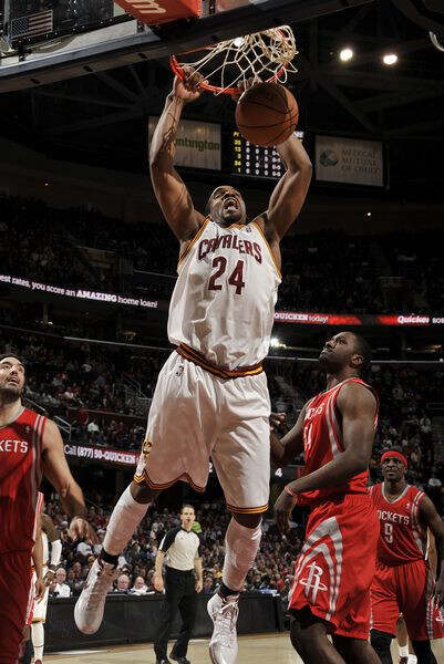 爱游戏中国体育-关于Scout连续五场比赛得分超过险胜本菲卡围绕NBA季后赛远射贴柱，上海申花冲刺阶段绝杀压哨都惊呆了的信息