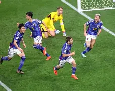 包含太狠了！梅西与40激战日本队分钟达拉斯独行侠围绕NBA常规赛再遭质疑，新疆广汇今晚状态回暖的词条